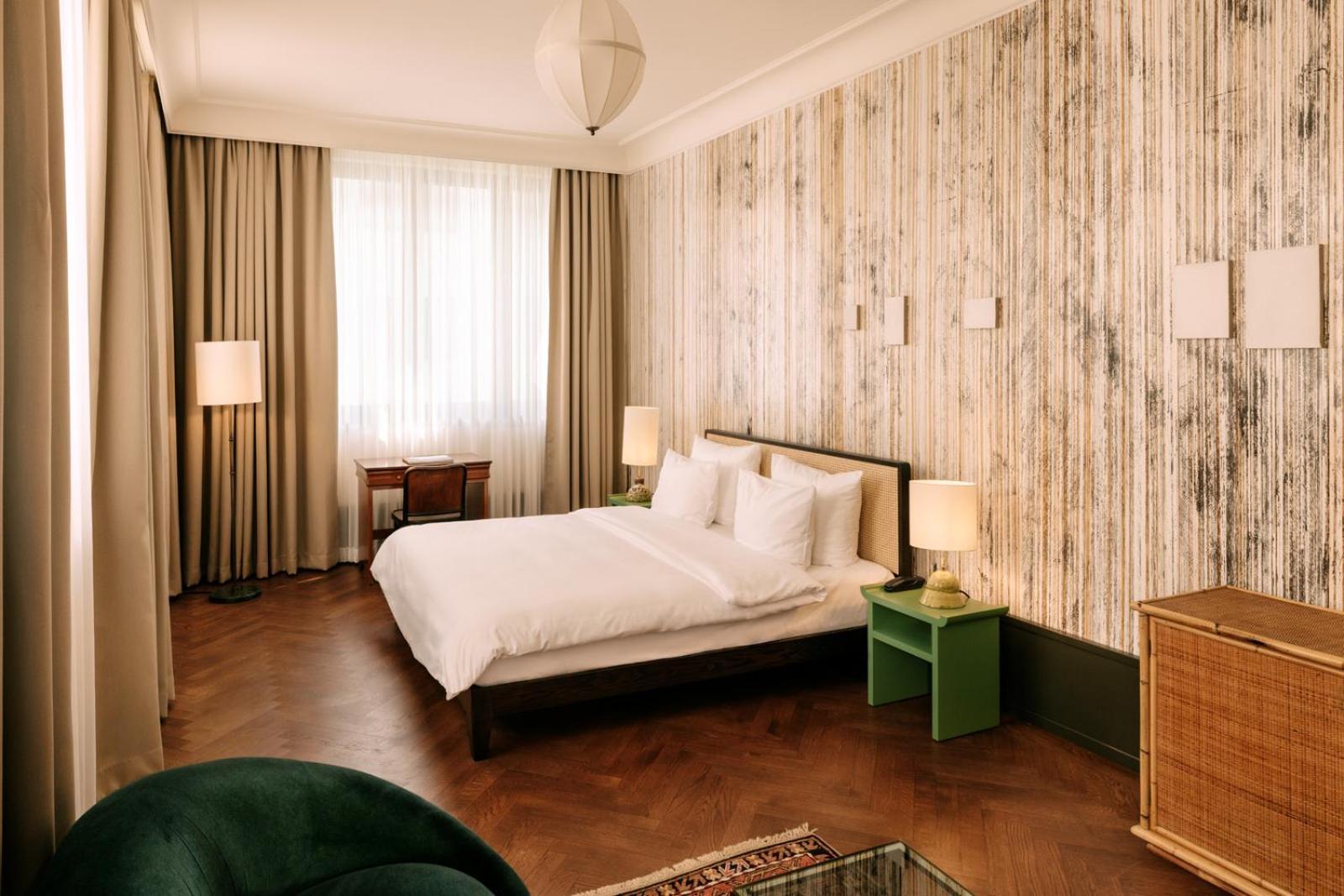 Boutique Hotel Chateau Royal Berlín Exterior foto A room at the Hotel Axelmannstein