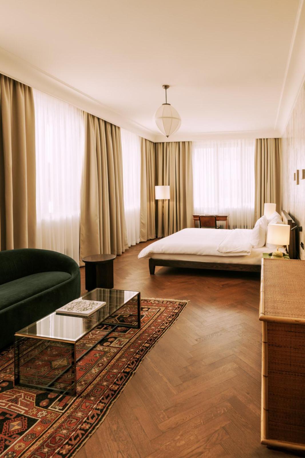 Boutique Hotel Chateau Royal Berlín Exterior foto A room at the Hotel Axelmannstein