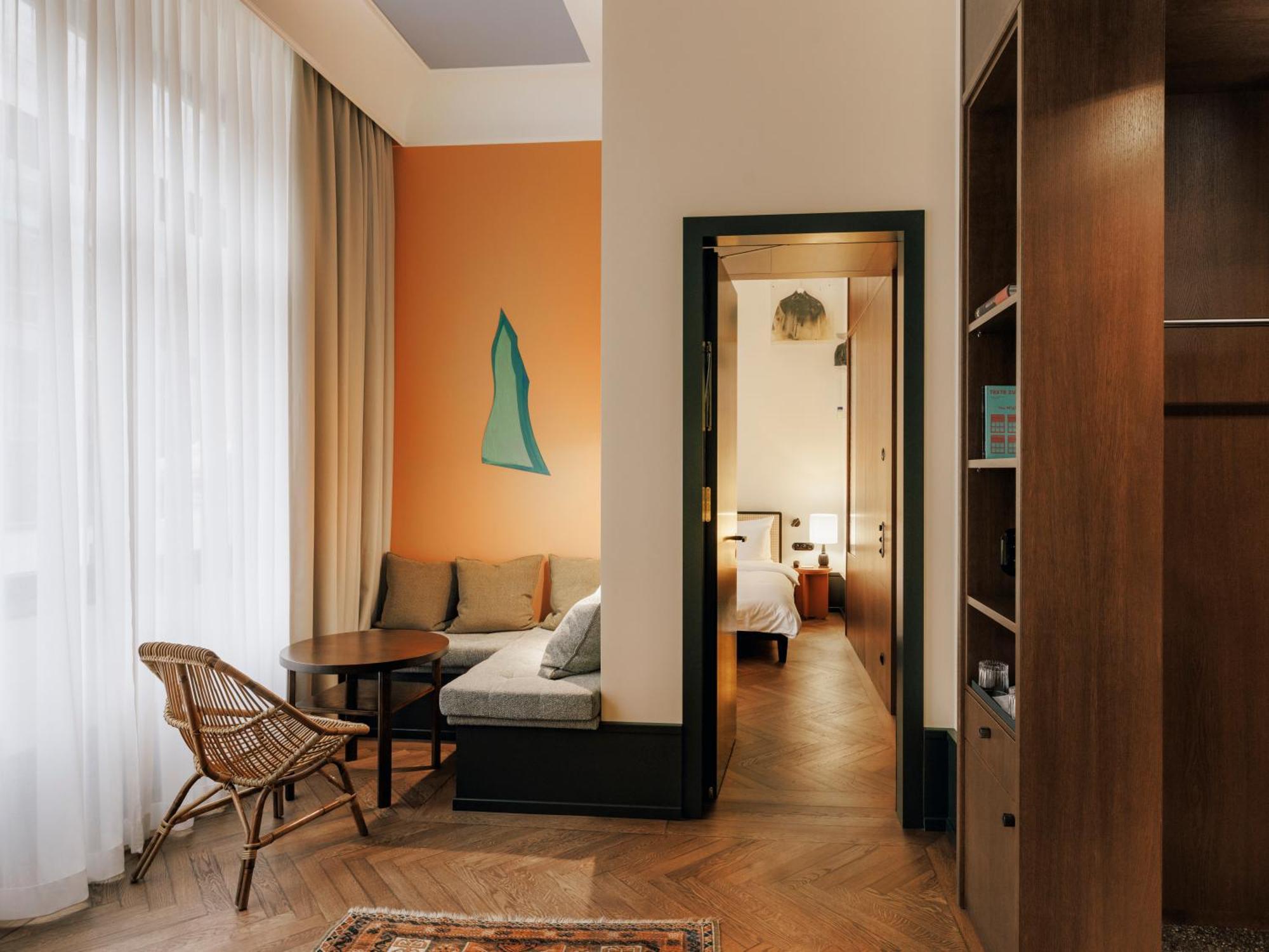 Boutique Hotel Chateau Royal Berlín Exterior foto A suite at the Hotel